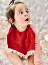 Load image into Gallery viewer, Fringe Bib